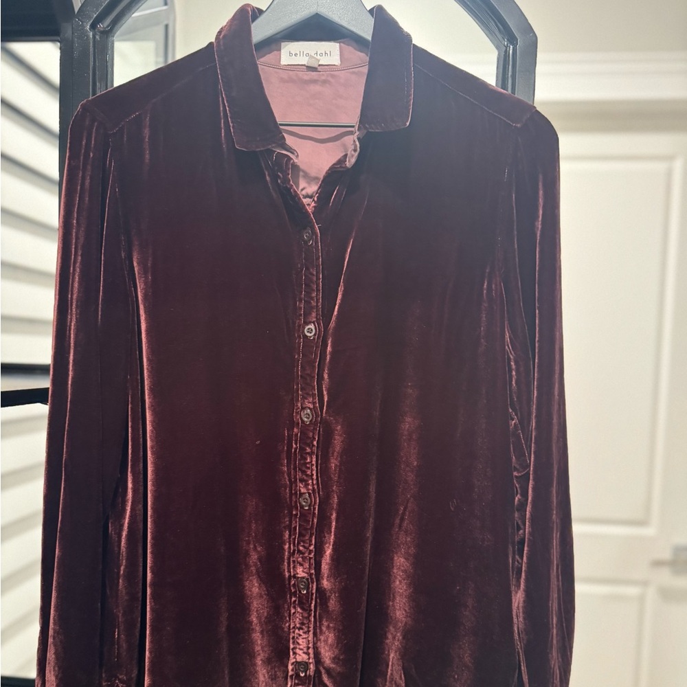 Bella Dahl Velvet Blouse - Rich Burgundy